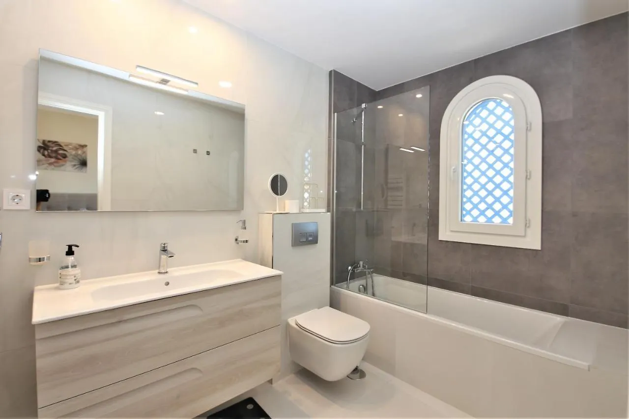 Estepona Port Luxury Apartment Aura